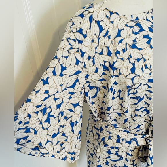 Ann Taylor Tie Front Blouse - Picture 2 of 5